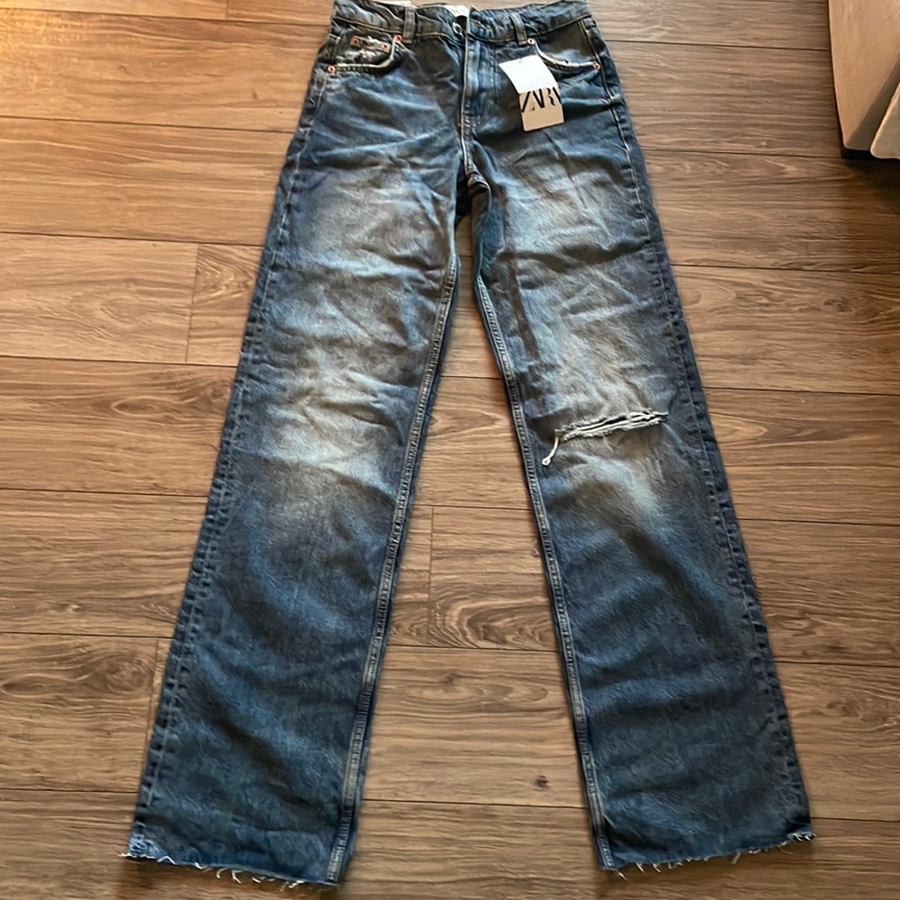 Zara Full length wide leg denim. Size 2